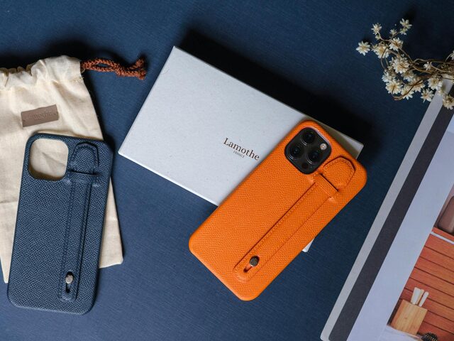 Accessories repair at OK Cellular